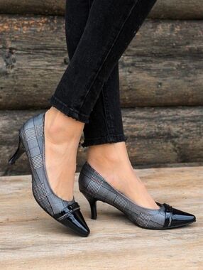 Marbella Charlee Dark Academia Plaid Capped Pointy Toe Comfort Pumps 8.5M
